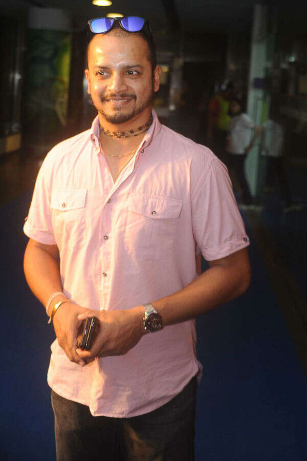 Murali Karthik Pictures