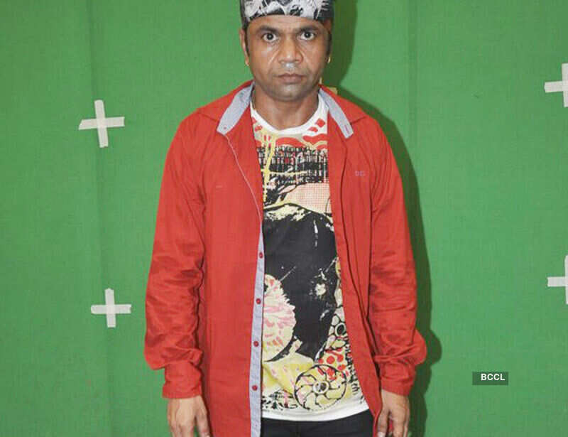Humme Toh Loot Liya: On the sets