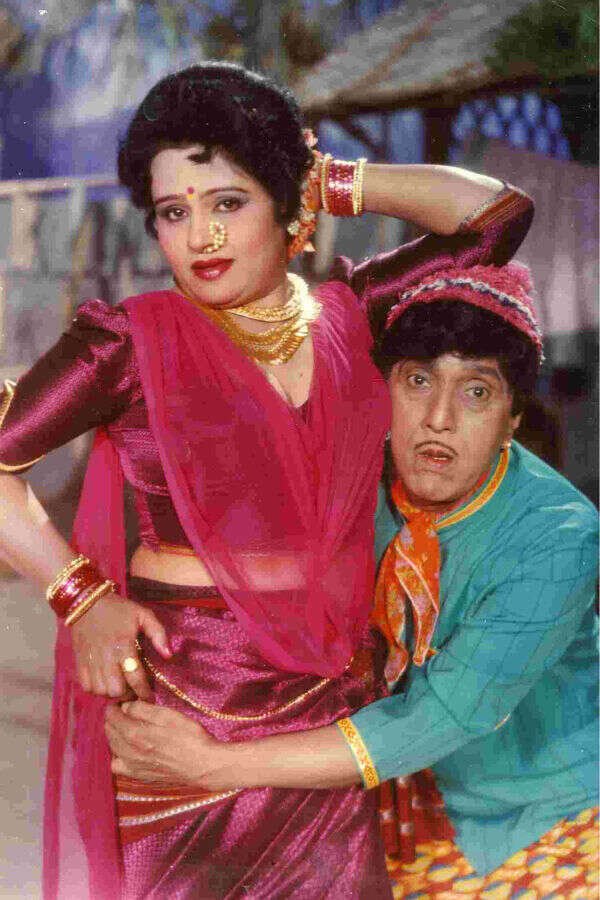 Dada Kondke Stills