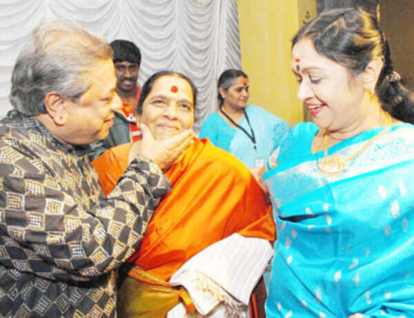 Rakshana Photos