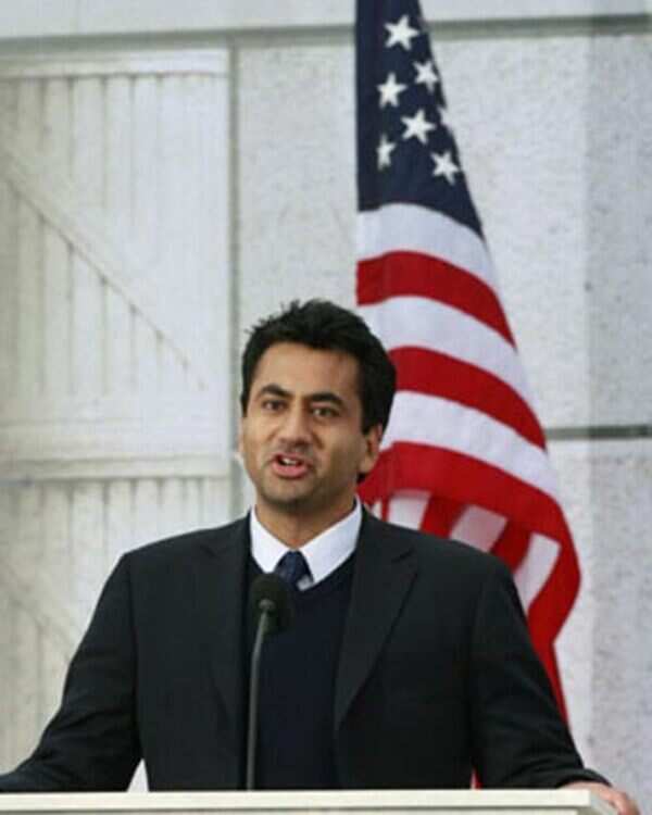 Kal Penn Images
