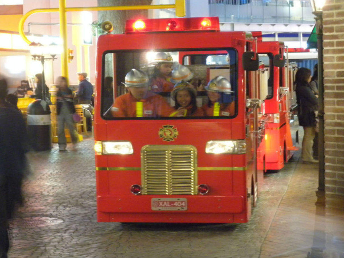 Kidzania Dubai Times Of India Travel