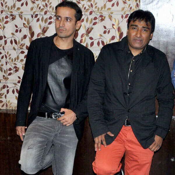 Anjjan Bhattacharya Pictures