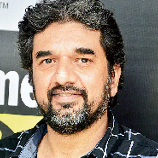 Ashish Kakkad Pictures