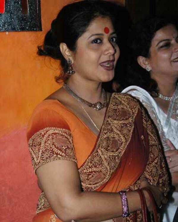 Laboni Sarkar Pictures