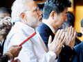Narendra Modi visits Toji Temple
