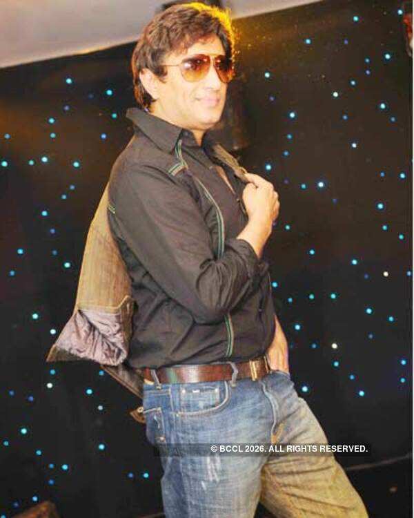 Anand Raj.