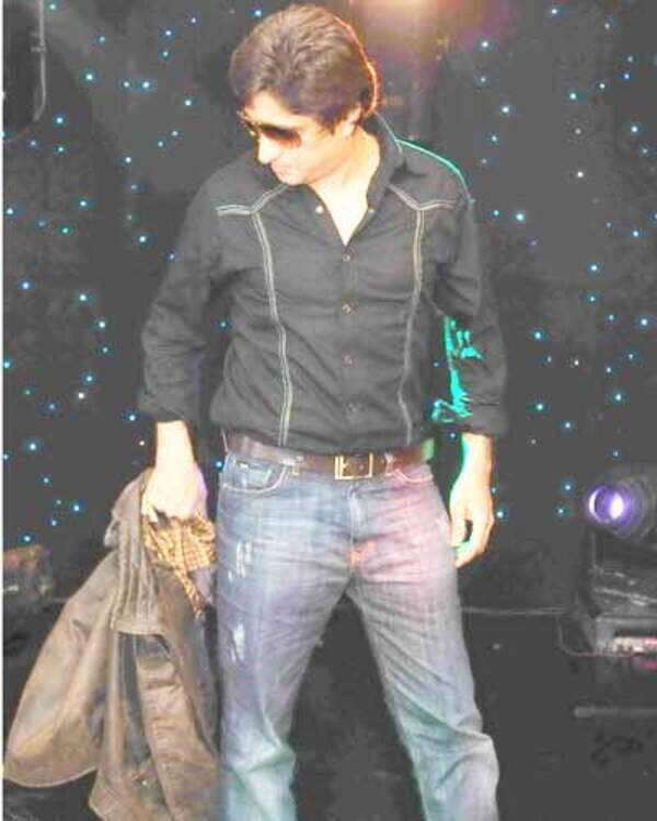 Anand Raj. Images
