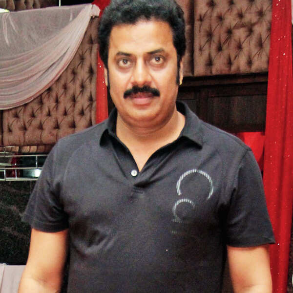Raja Ravindra Images
