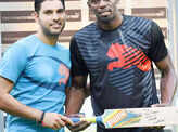 Usain Bolt beat team Yuvraj in exhibition match