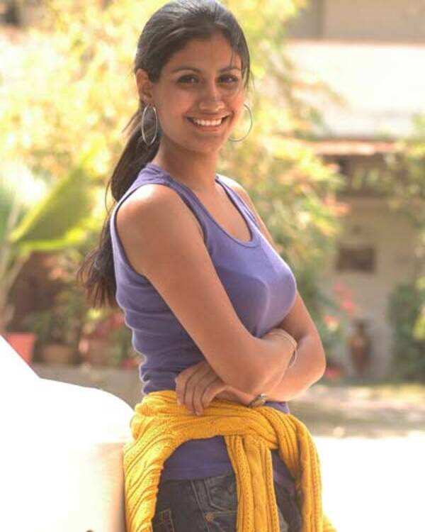 Shreya Dhanwanthary
