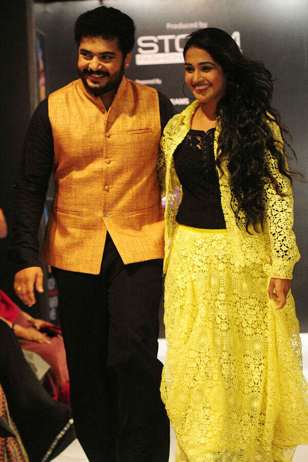 Vinu Mohan Images