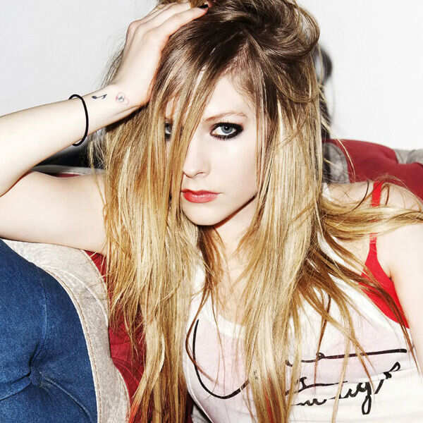 Avril Lavigne Images