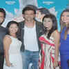 Article image for: Hrithik Roshan charms the finalists of 'Cine Stars Ki <i class="tbold">khoj</i>'
