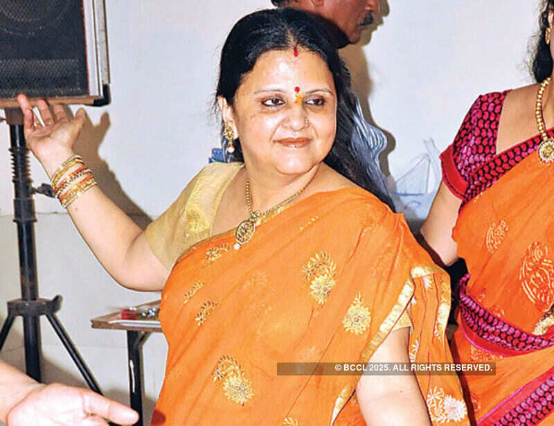 An exotic garba session