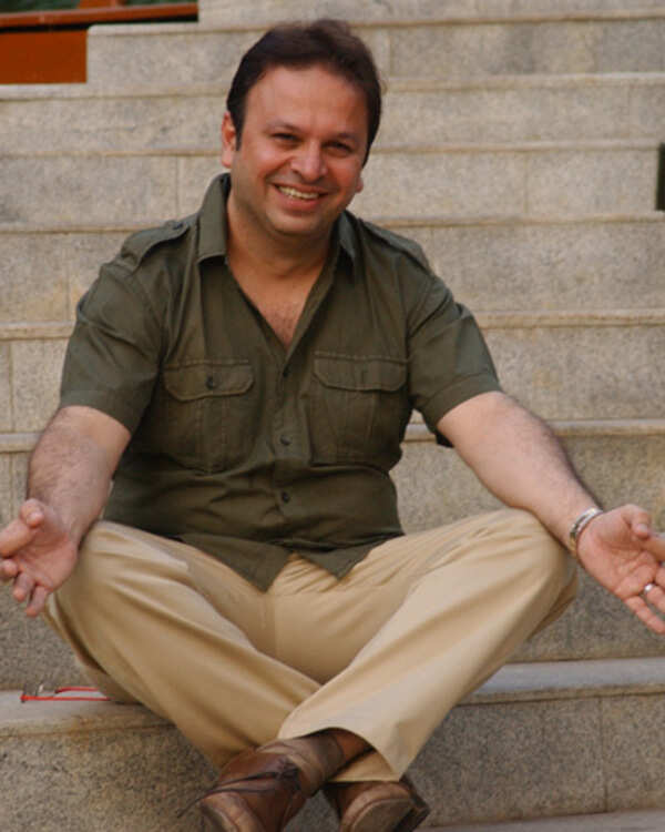 Roshan Abbas Stills
