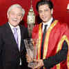 Article image for: Shah Rukh Khan presented with Global Diversity Award