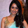 What makes Shraddha Kapoor popular with her fans?
