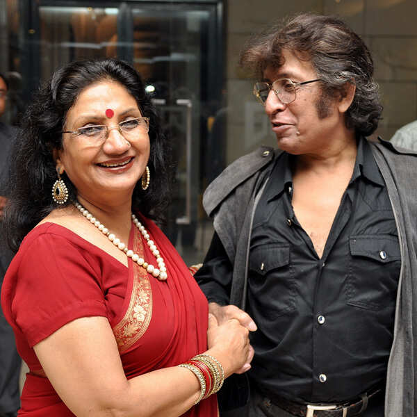 Renu Roy Pictures