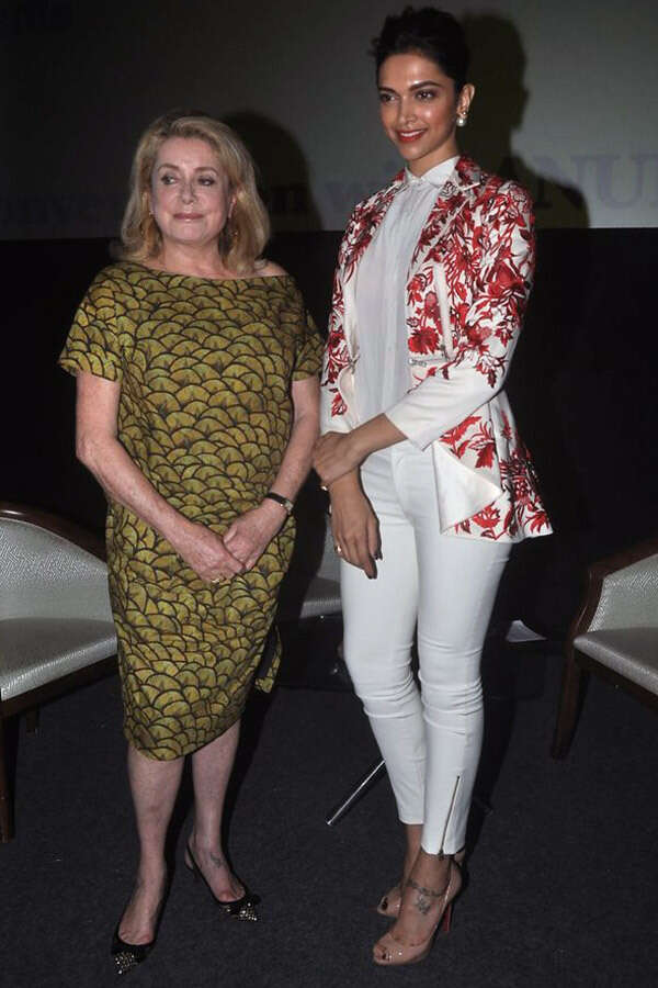 Catherine Deneuve Photos