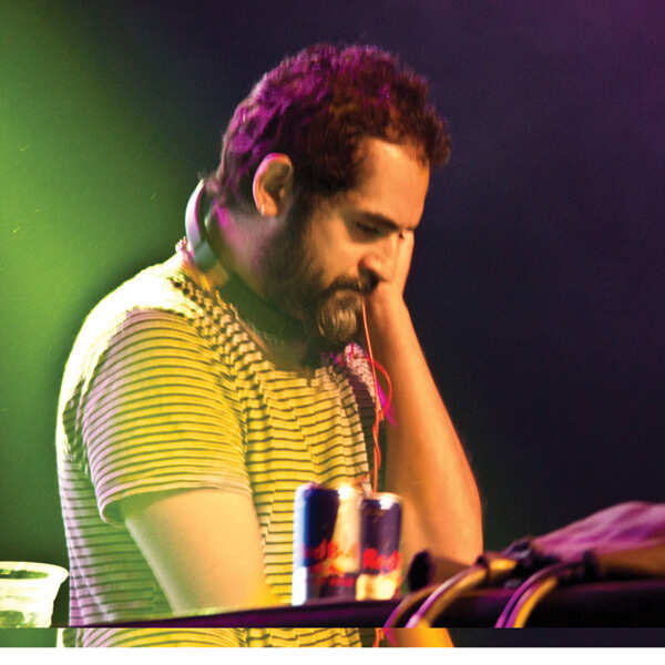 Karsh Kale Photos
