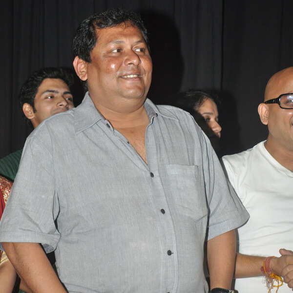 Kharaj Mukherjee Wallpapers