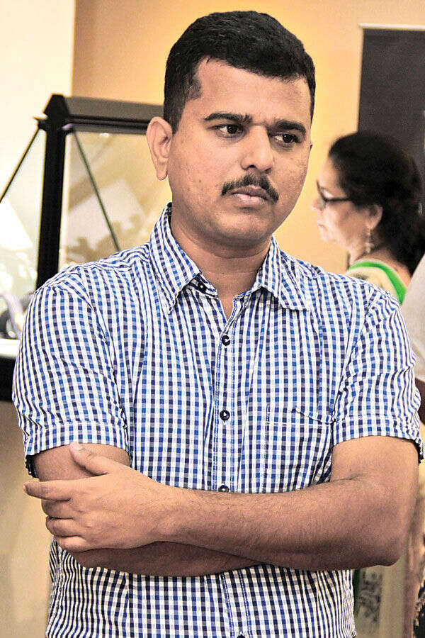 Prakash Jadhav Images