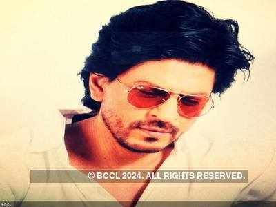 Here's a souvenir for 'Dilwale' fans from Shah Rukh Khan