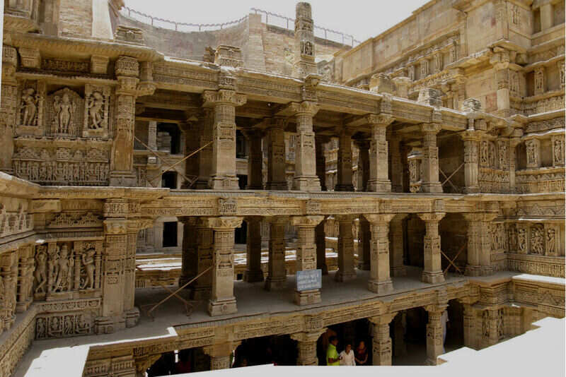 rani ki vav (3)