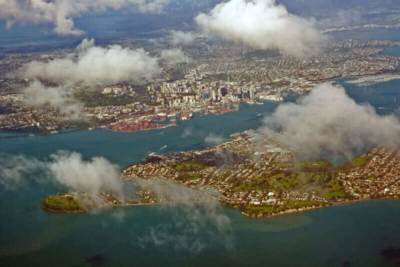 Auckland from air 8