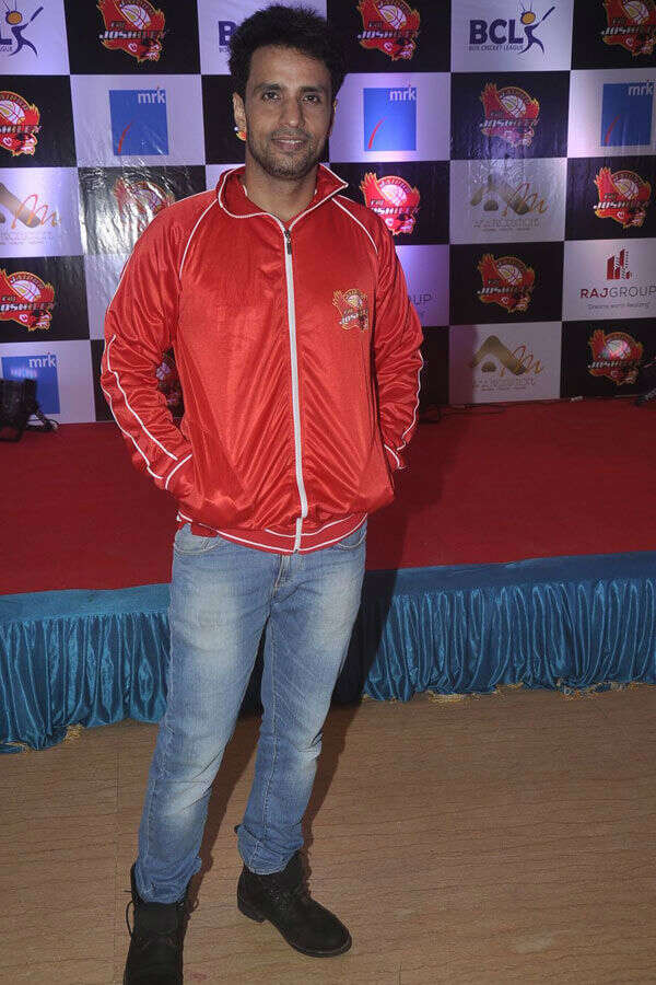 Rajiv Thakur