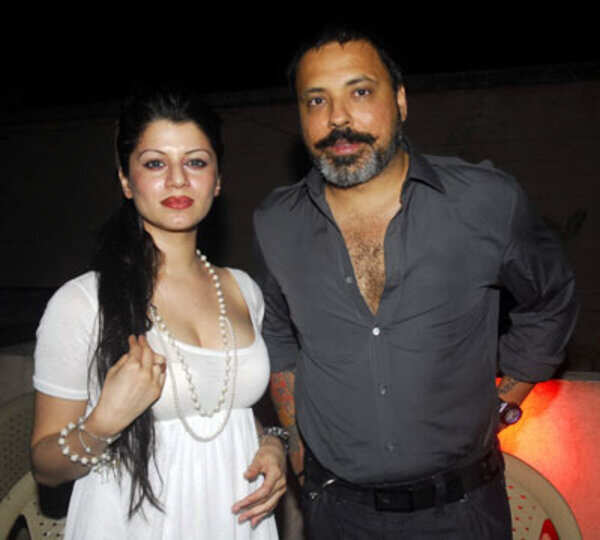 Vikram Kumar Pictures