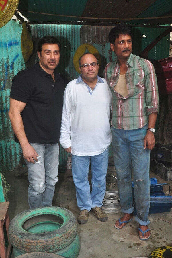 Chandraprakash Dwivedi Pictures