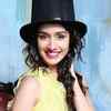 What makes Shraddha Kapoor popular with her fans?