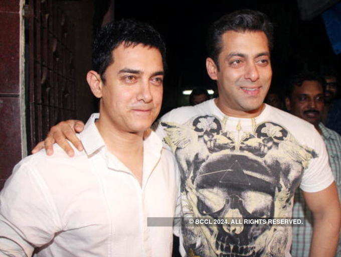 Actors who took a dig at Salman Khan
