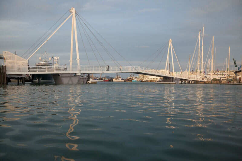 Wynyard Crossing Bridge