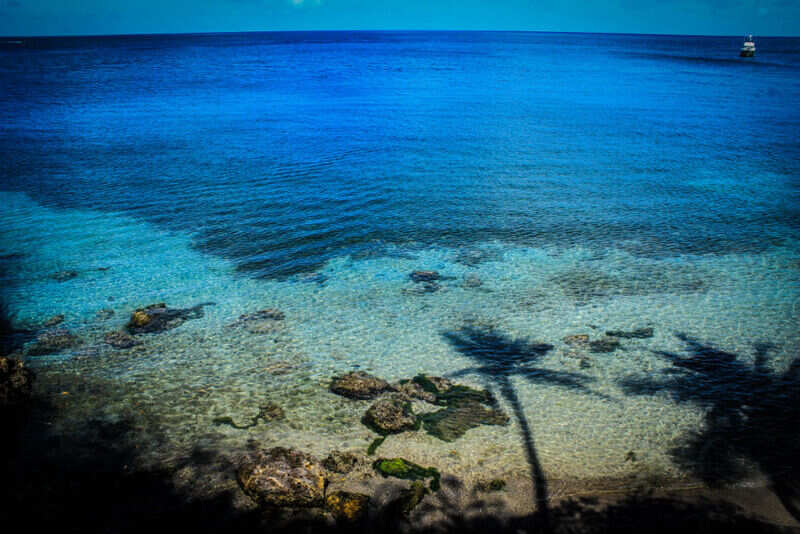 6 undeveloped islands to visit6