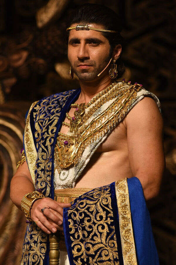 Sumit Kaul Stills