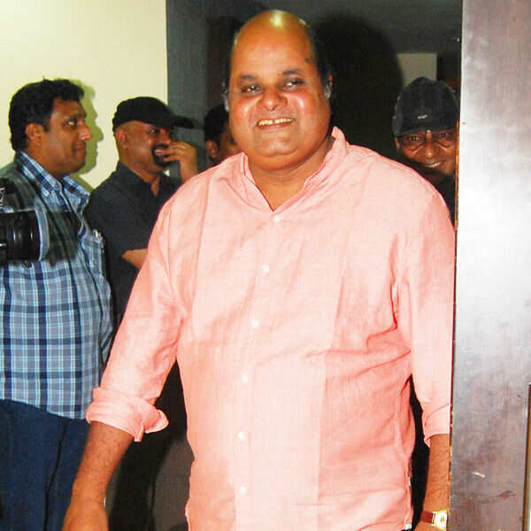 Sunil Sugatha Wallpapers
