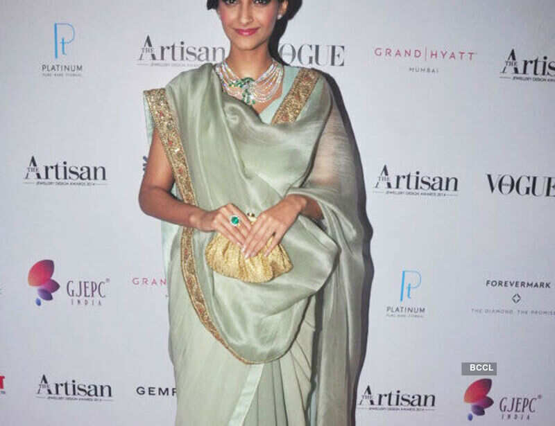 The Artisan Jewellery Design Awards '14