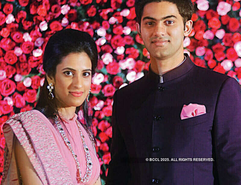 Rajiv & Kavya&rsquo;s wedding reception