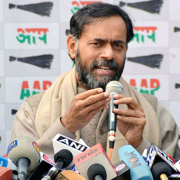 Yogendra Yadav Pictures