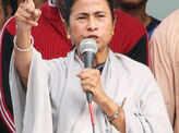 Mamata Banerjee to legalise hawking