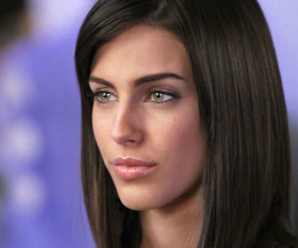 Jessica Lowndes Photos