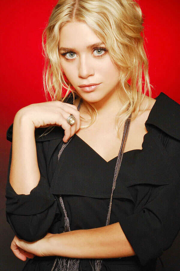 Ashley Olsen Pictures