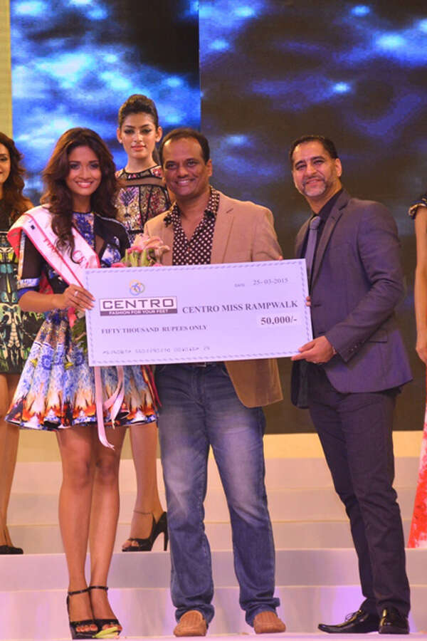 Shreya Mishra Photos