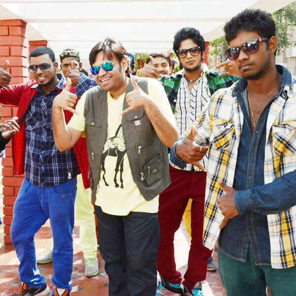 Premgi Amaren