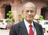 Cartels loot railways of Rs 10,000 crore a year: E Sreedharan
