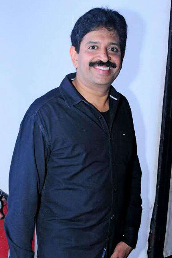 Gopinath Muthukad Pictures