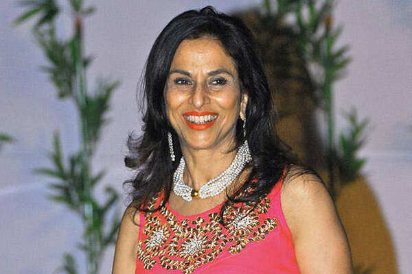 Shobhaa De Images